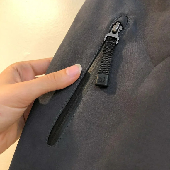 Tumi Tech Convertible Hooded Windbreaker Grey Coat Full Zip Jacket Men's Small - Picture 4 of 11